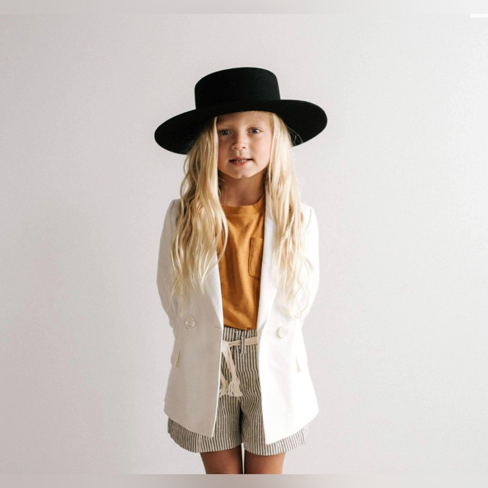 NWOT DAHLIA KIDS BOATER - BLACK